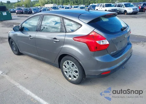 2012 Ford Focus Se z USA, uszkodzony, nr VIN 1FAHP3K21CL140954